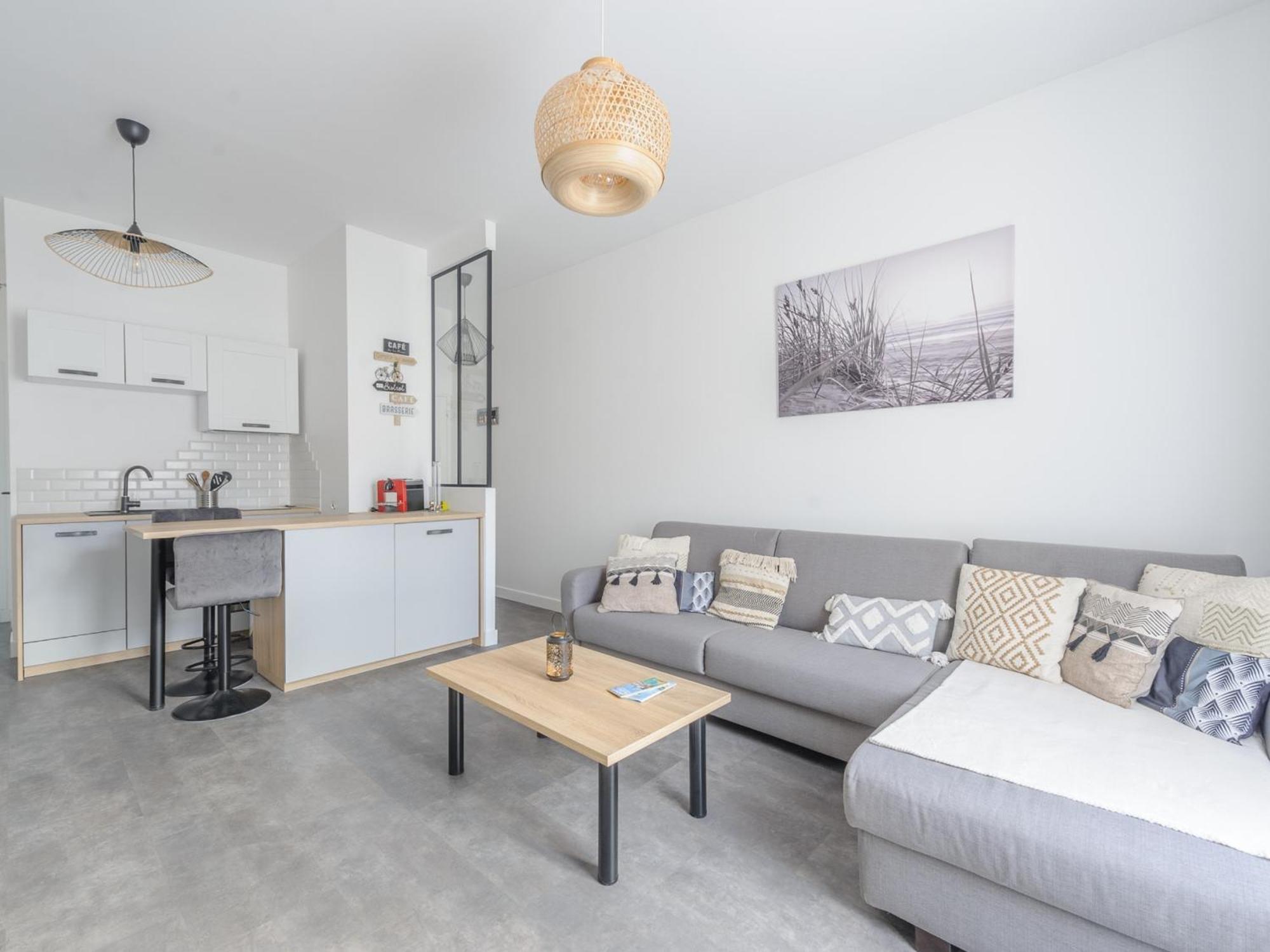 Studio Renove Au Coeur De La Rochelle, Marche A 25M, 2 Personnes, Wifi - Fr-1-535-43 La Rochelle  Exteriér fotografie